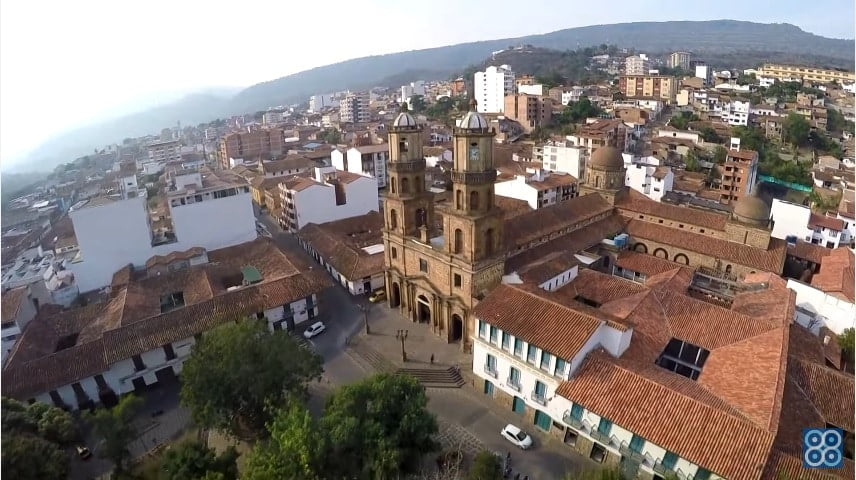 San Gil Santander, La Perla del Fonce. Drones Sky Zoom.